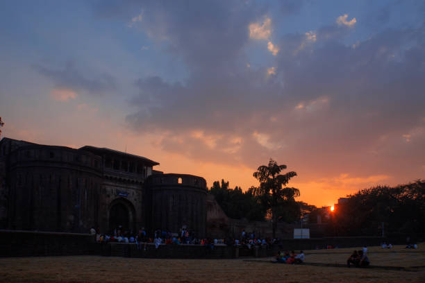 Home beautiful, colorful sunset at shaniwar wada, pune, maharashtra, india, asia.